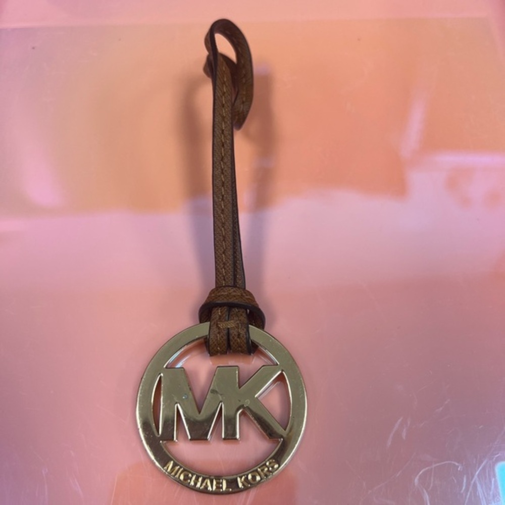 MICHAEL KORS bag charm